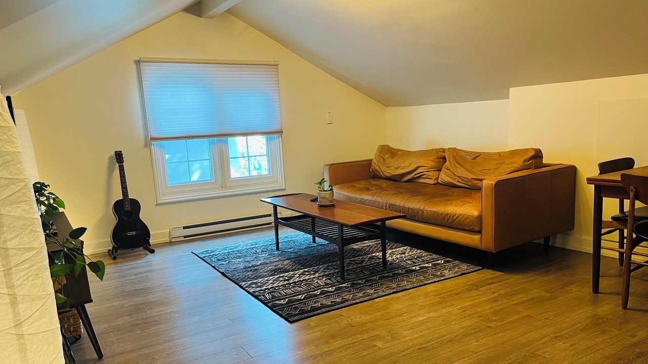 Photo of Livingroom in South Central