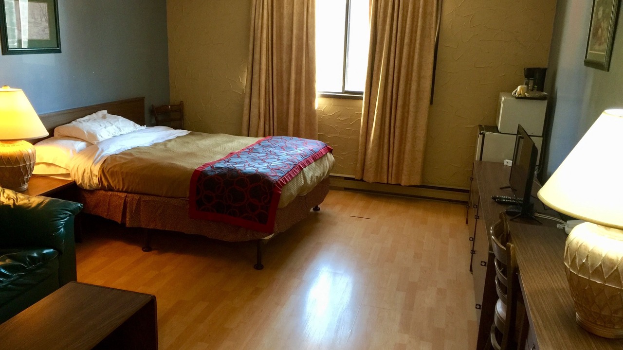 Photo of Bedroom in Fruitvale