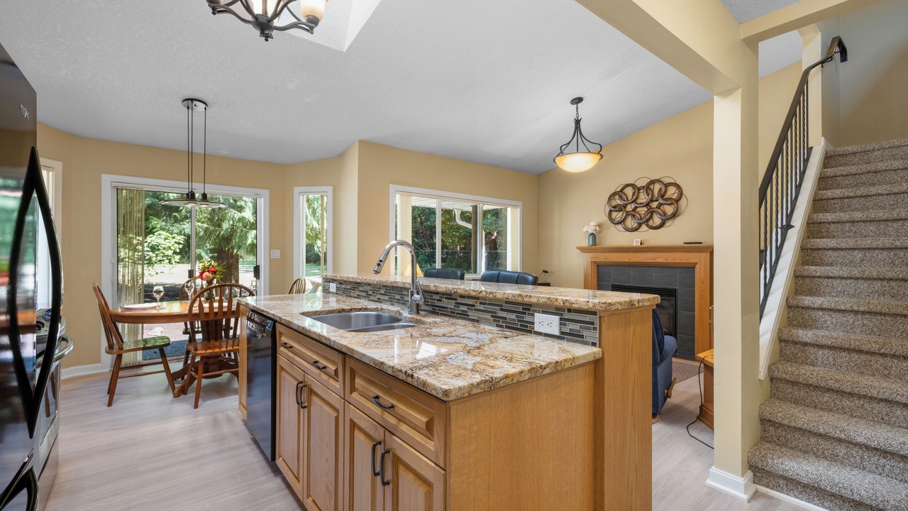 Photo of Livingroom in Regional District of Nanaimo