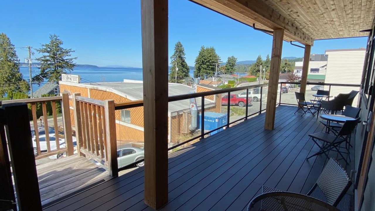Photo of Patio Balcony in Powell River