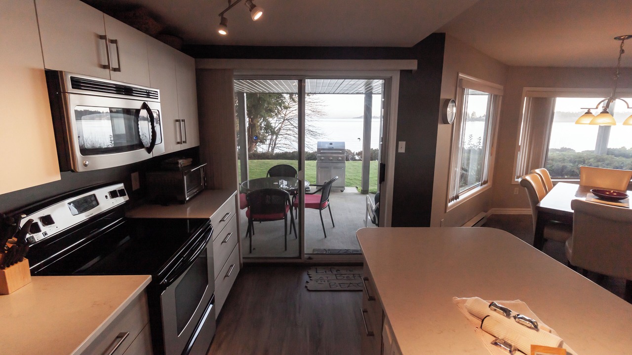Photo of Livingroom in Regional District of Nanaimo