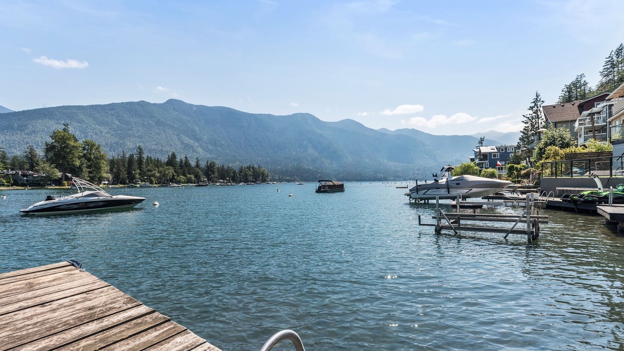 Photo of Others in Cultus Lake