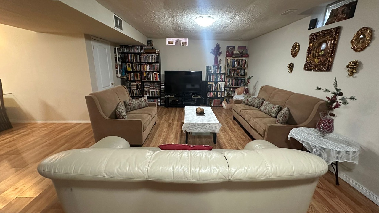 Photo of Livingroom in Brampton