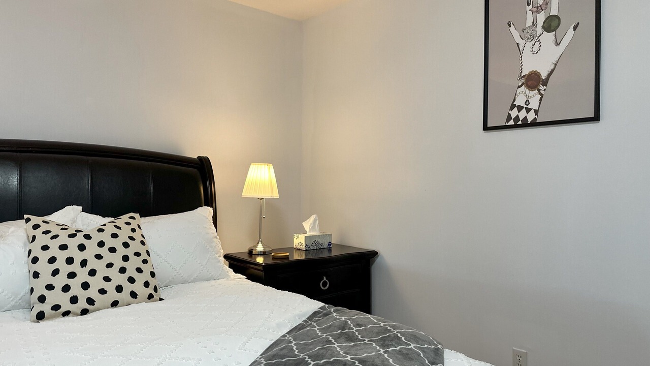 Photo of Bedroom in East Newton North