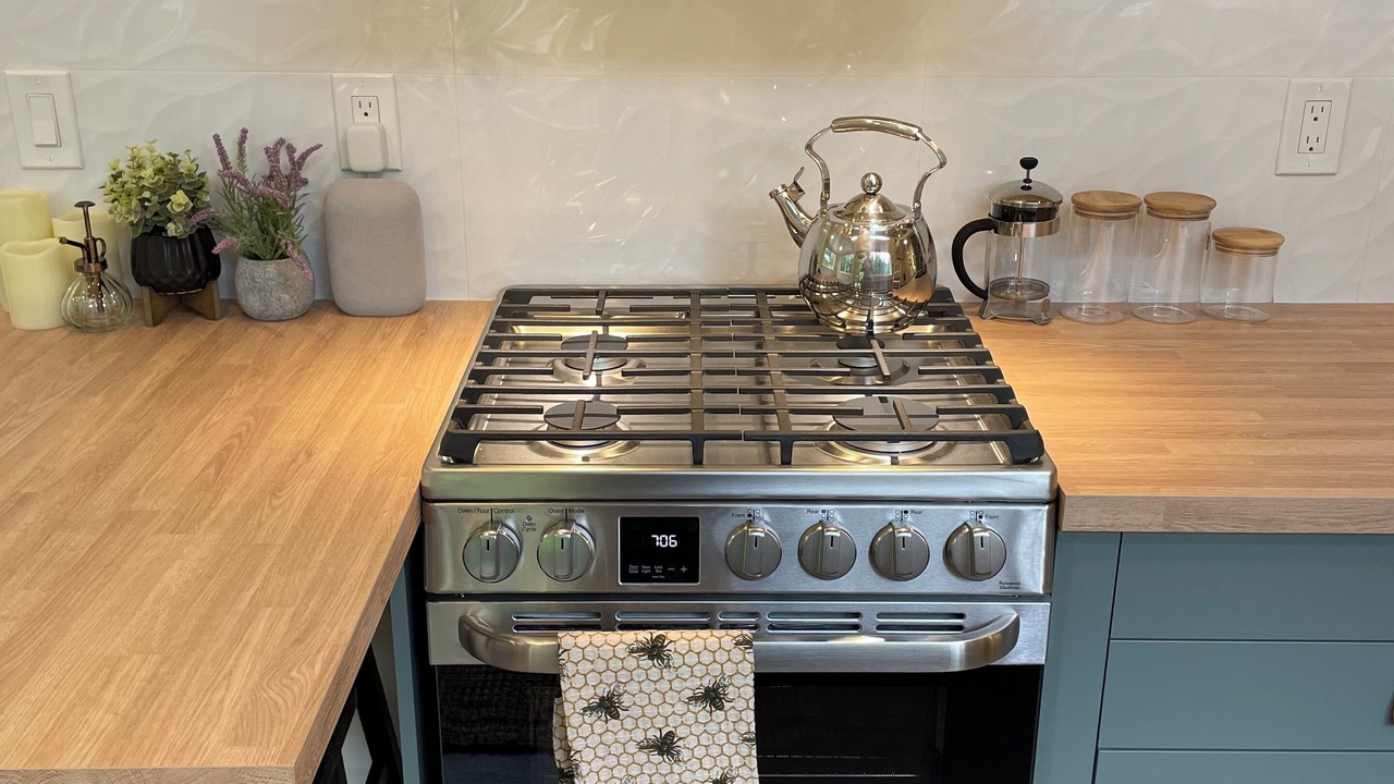 Photo of Kitchen in Ucluelet