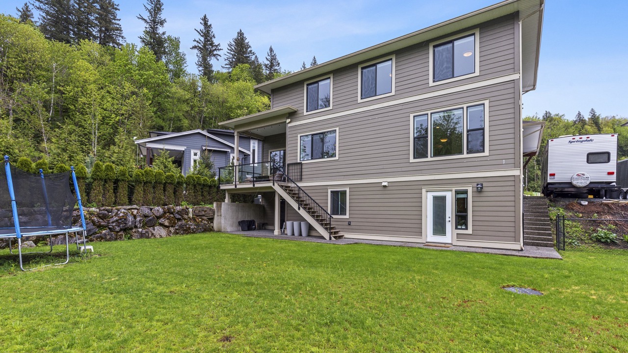 Photo of Outdoor in Eastern Hillsides