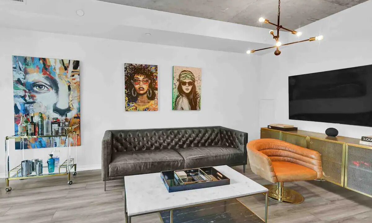Photo of Livingroom in Wellington Place