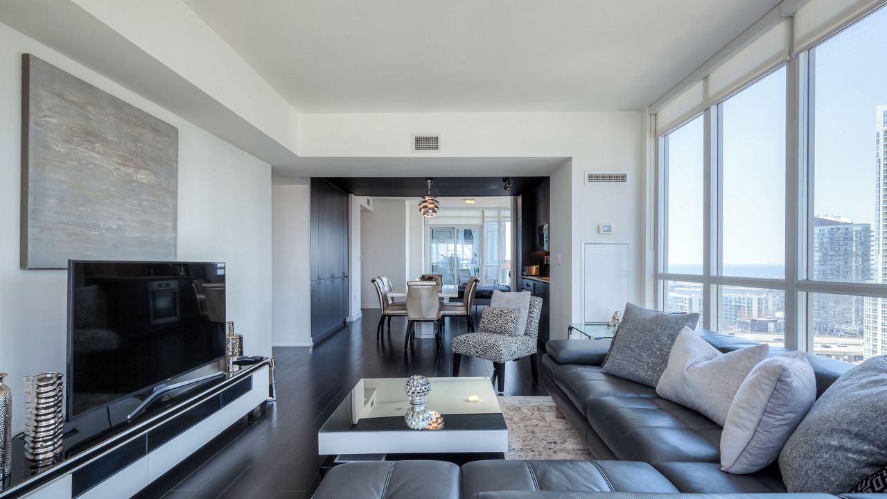 Photo of Livingroom in Wellington Place