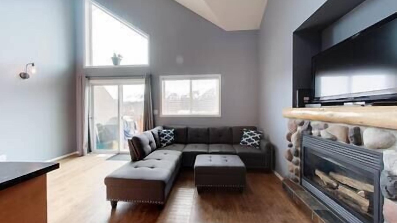 Photo of Livingroom in Fernie