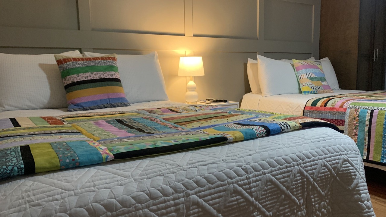 Photo of Bedroom in Triton