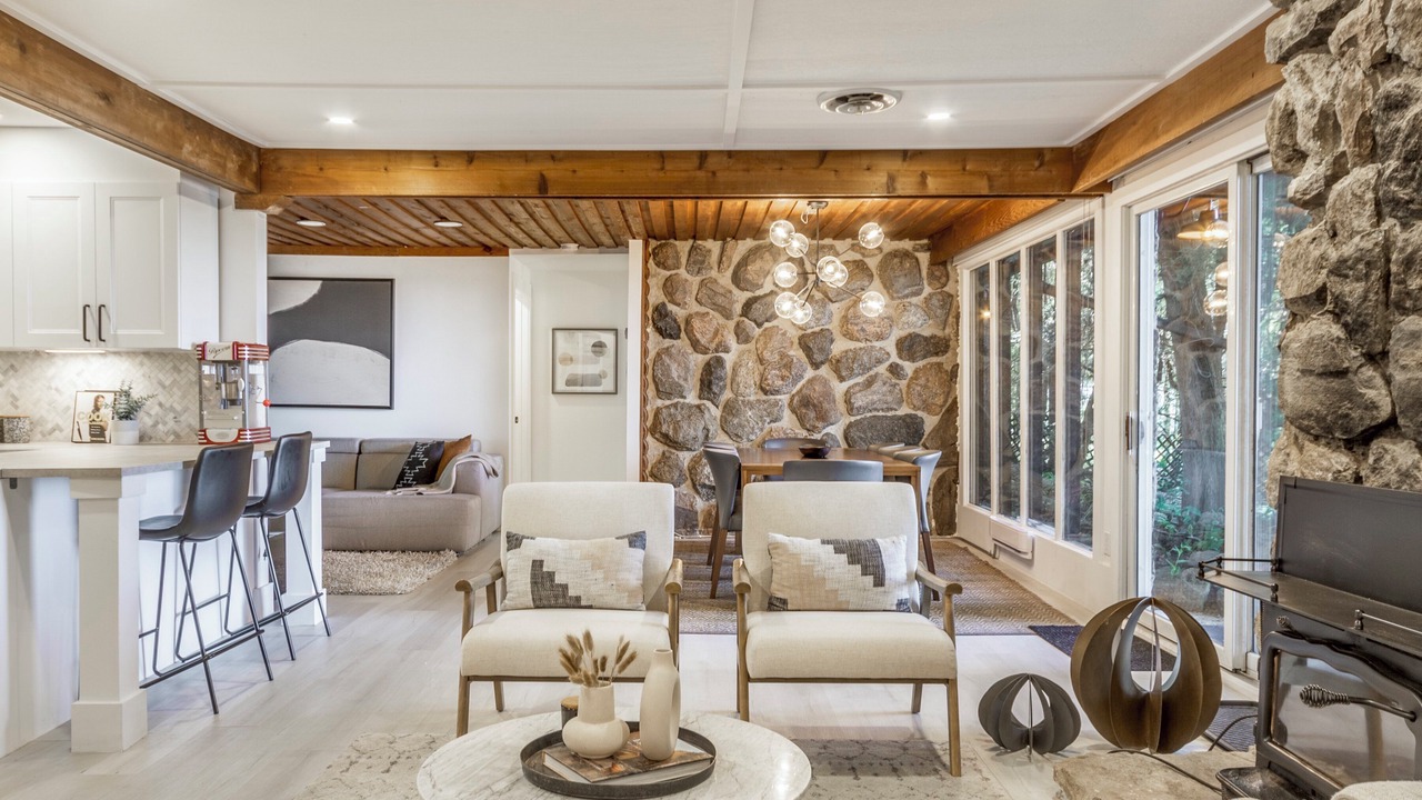 Photo of Livingroom in Collingwood