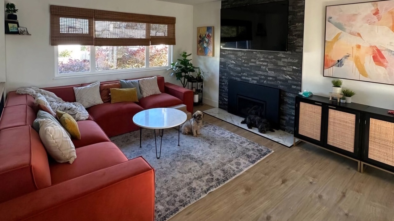 Photo of Livingroom in Sidney
