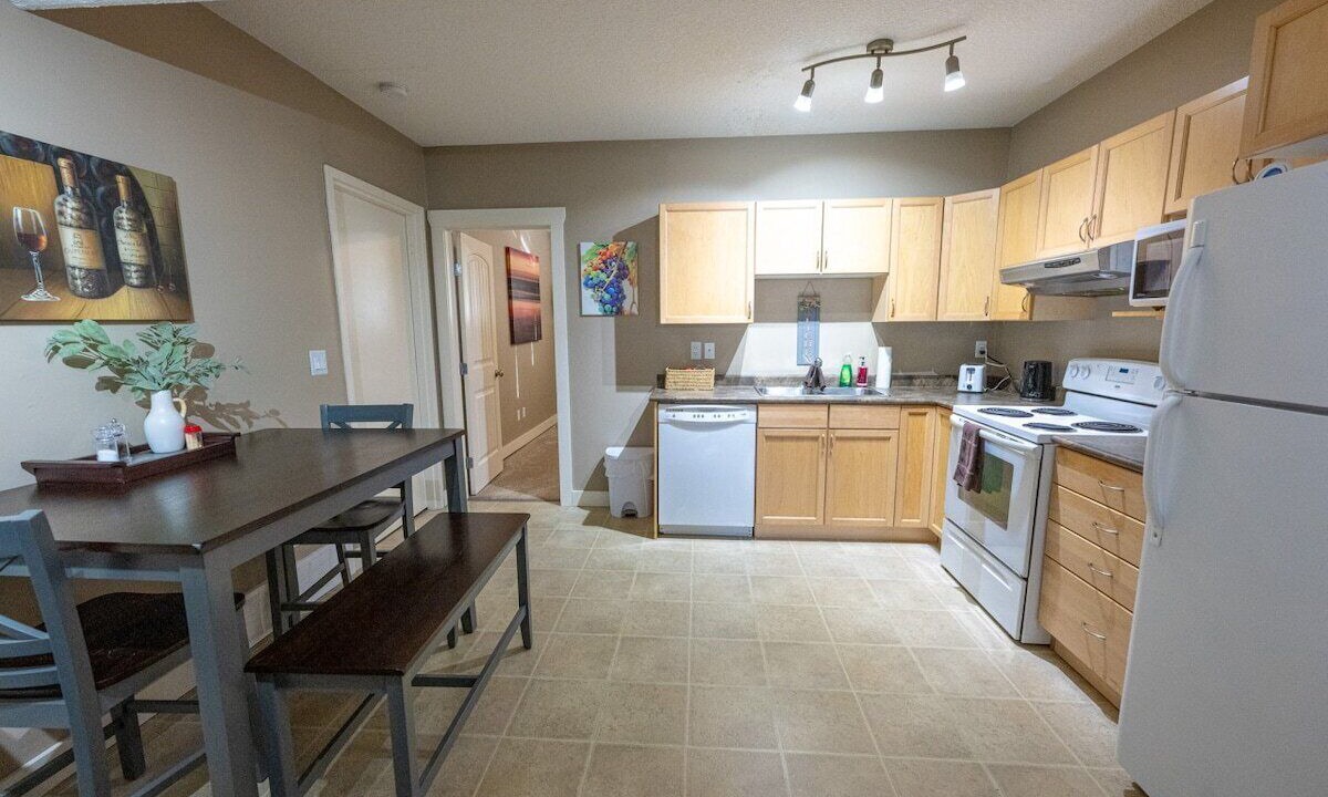 Photo of Kitchen in Grande Prairie