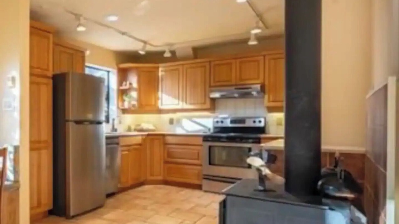 Photo of Kitchen in Roberts Creek