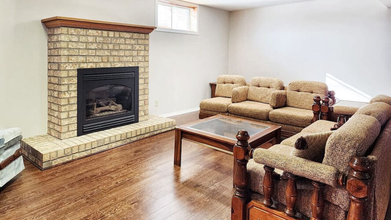 Photo of Livingroom in Clearview Township