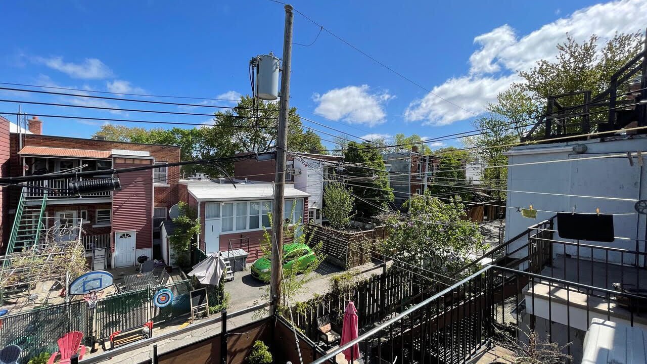 Photo of Outdoor in Youville