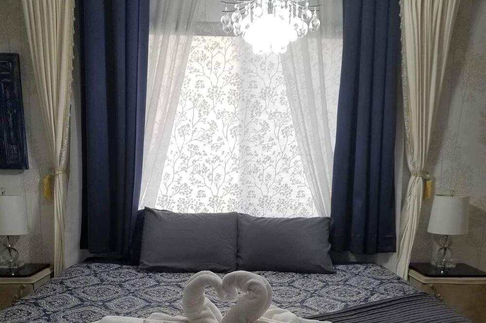 Photo of Bedroom in Langley