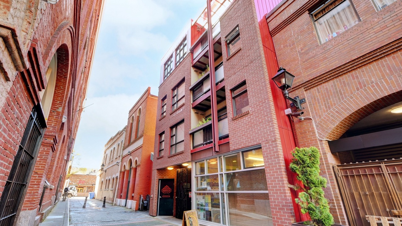 Photo of Outdoor in Downtown Victoria