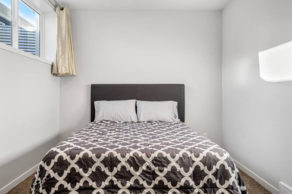 Photo of Bedroom in Southeast Calgary