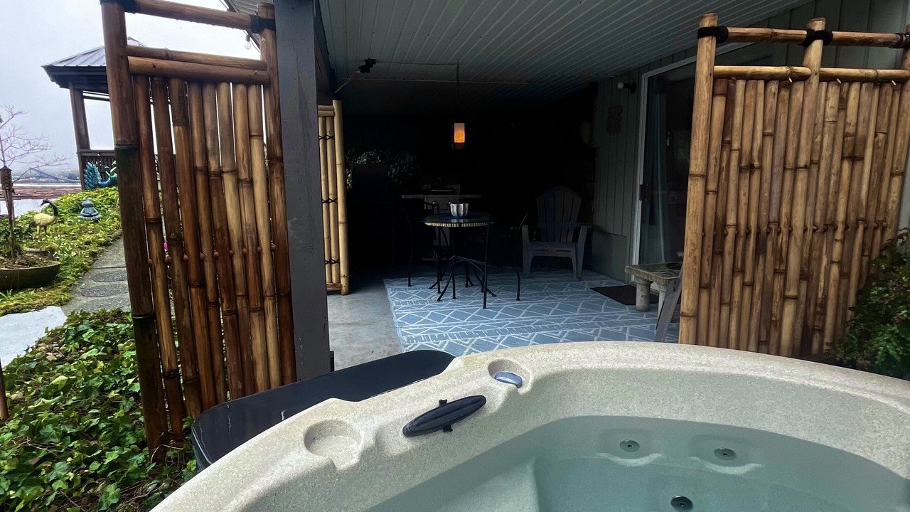 Photo of Outdoor in North Oyster