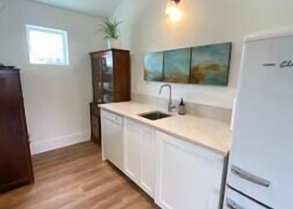 Photo of Kitchen in Langley