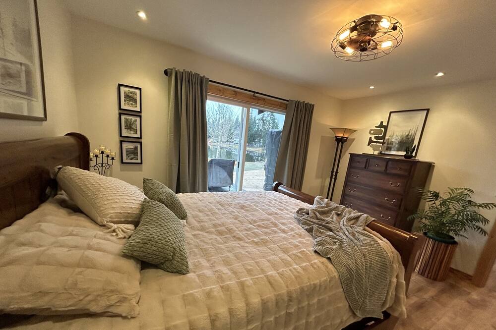 Photo of Bedroom in Black Creek