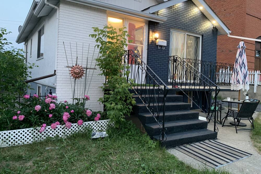 Photo of Outdoor in Bridgeland