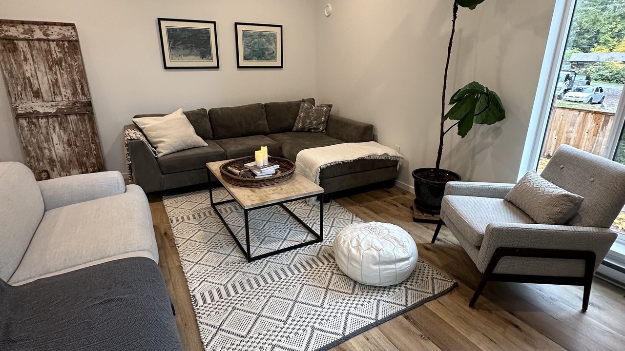 Photo of Livingroom in Gibsons