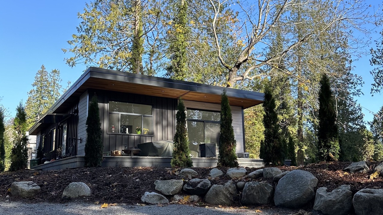 Photo of Outdoor in Gibsons
