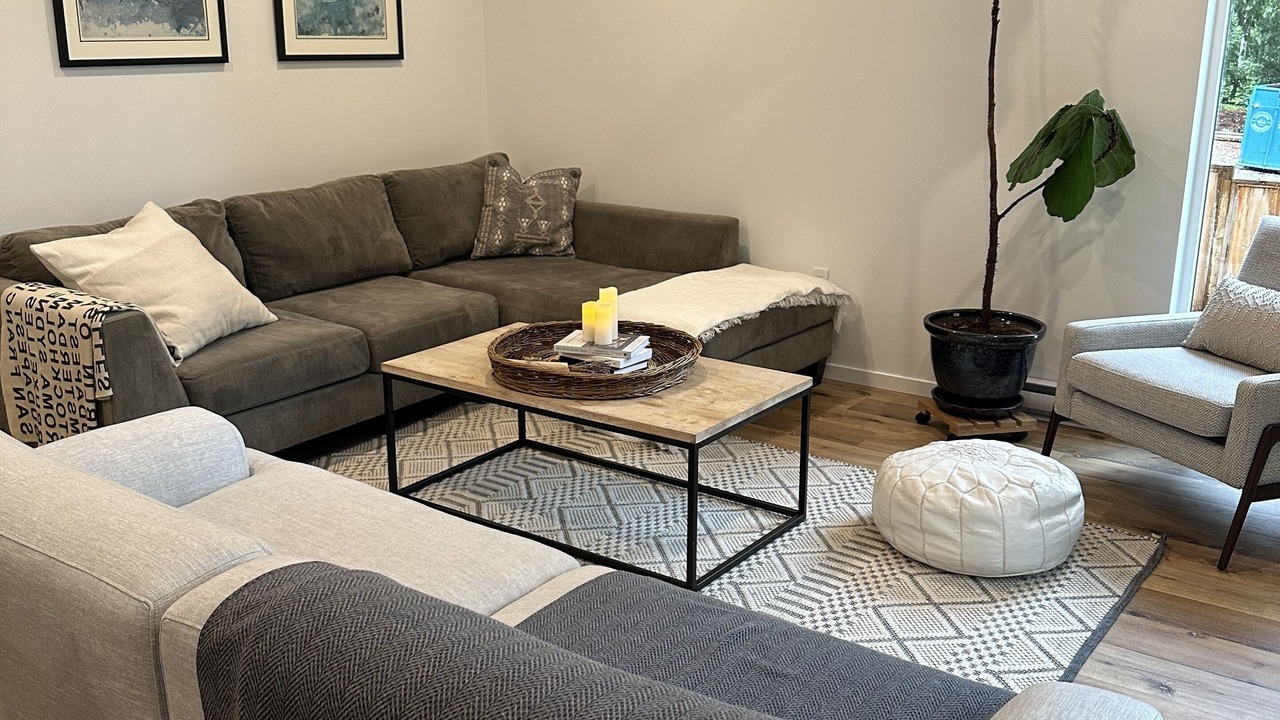 Photo of Livingroom in Gibsons