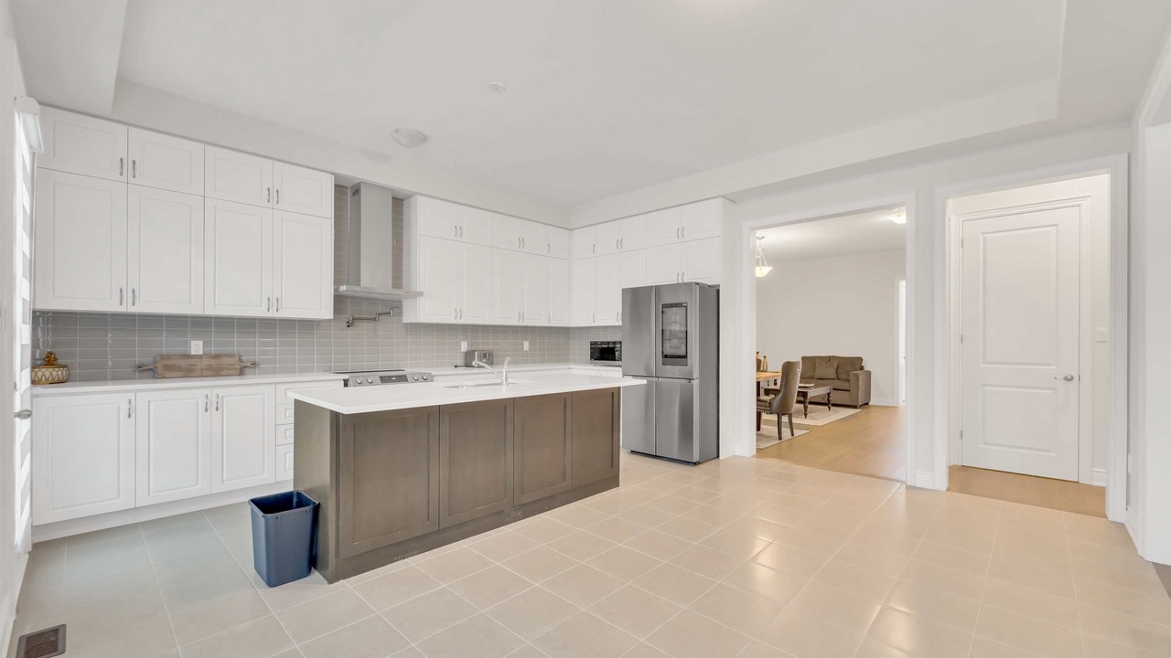 Photo of Kitchen in Oakville