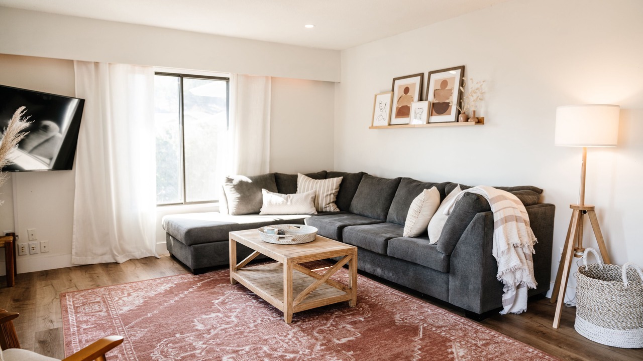 Photo of Livingroom in North Glenmore