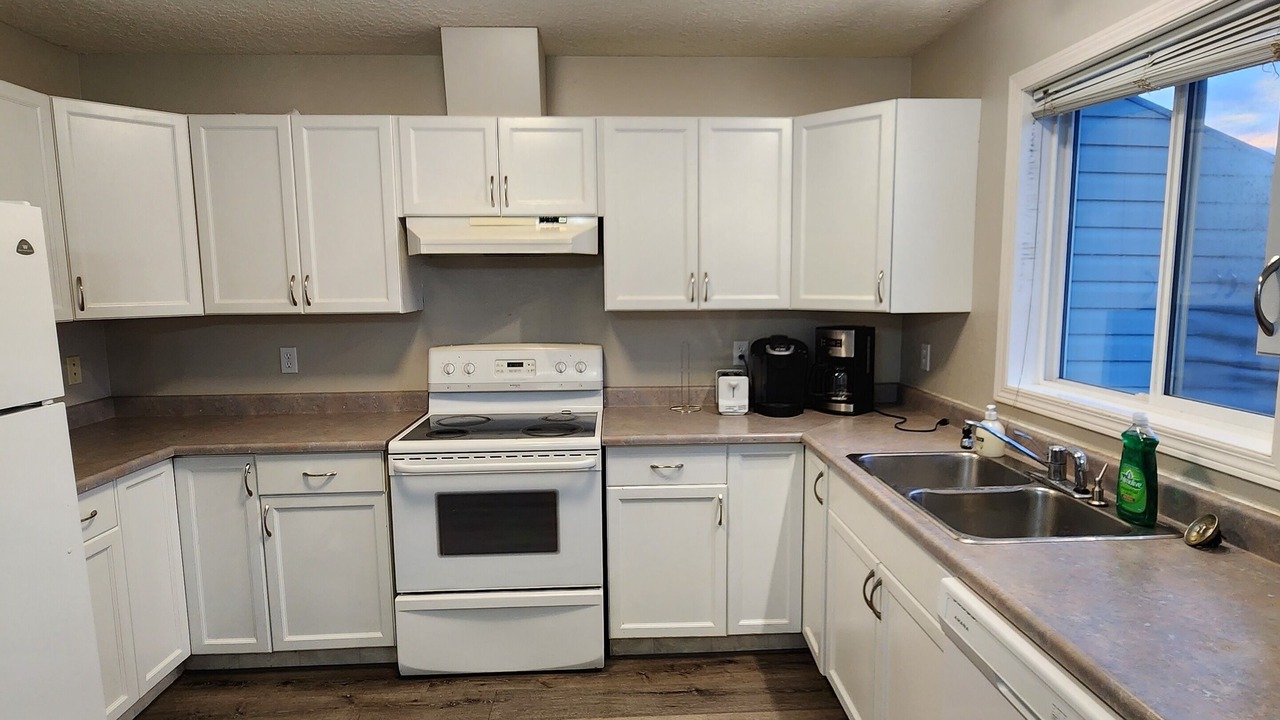 Photo of Kitchen in Grande Prairie