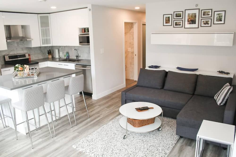 Photo of Bedroom in Crosstown