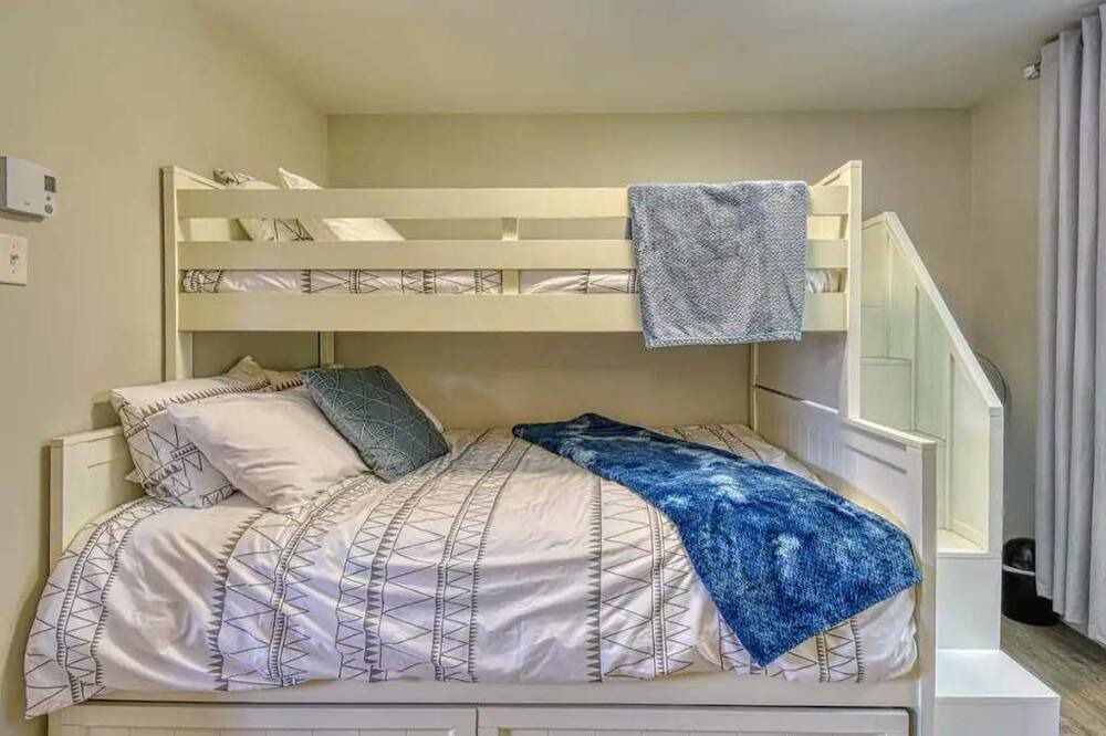 Photo of Bedroom in La Minerve