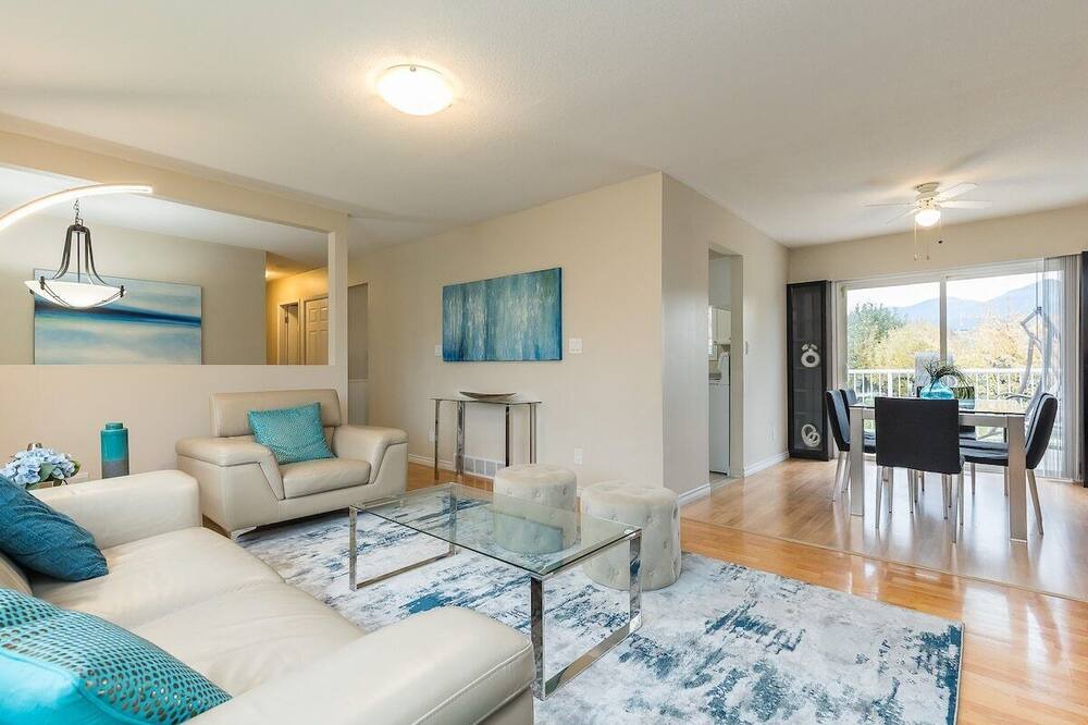 Photo of Livingroom in Sardis