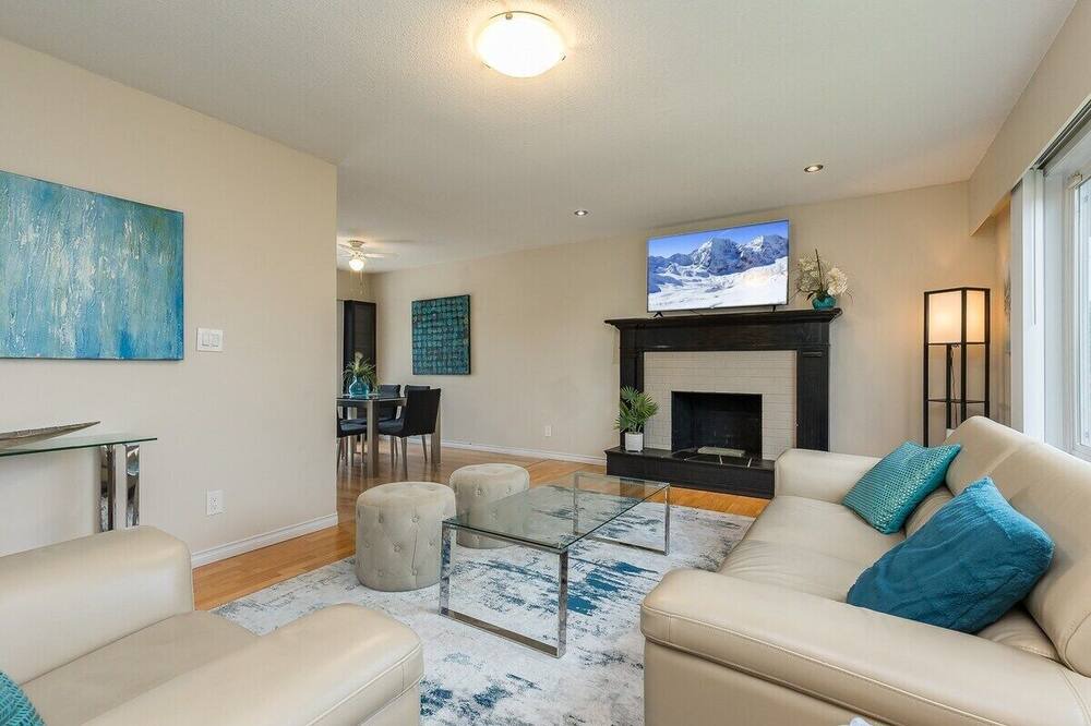 Photo of Livingroom in Sardis