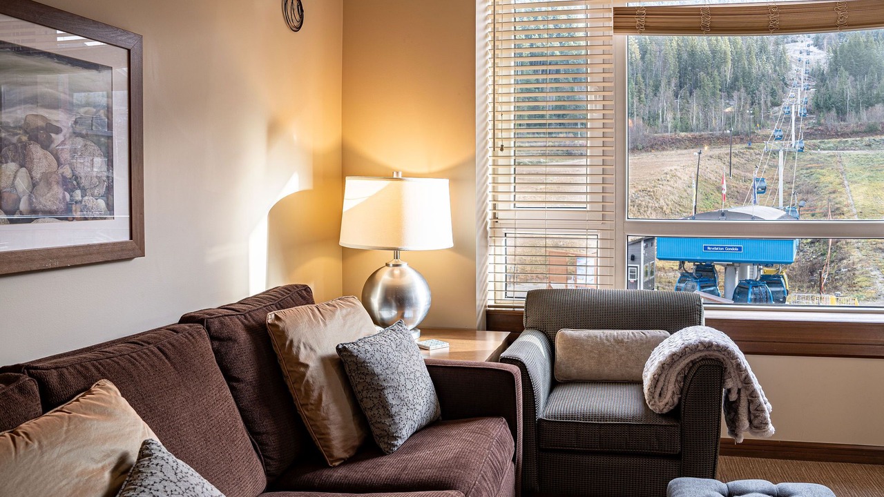 Photo of Livingroom in Revelstoke