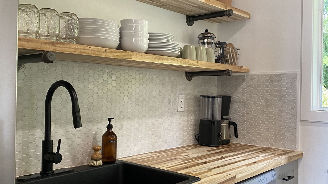 Photo of Kitchen in Juan de Fuca Electoral Area