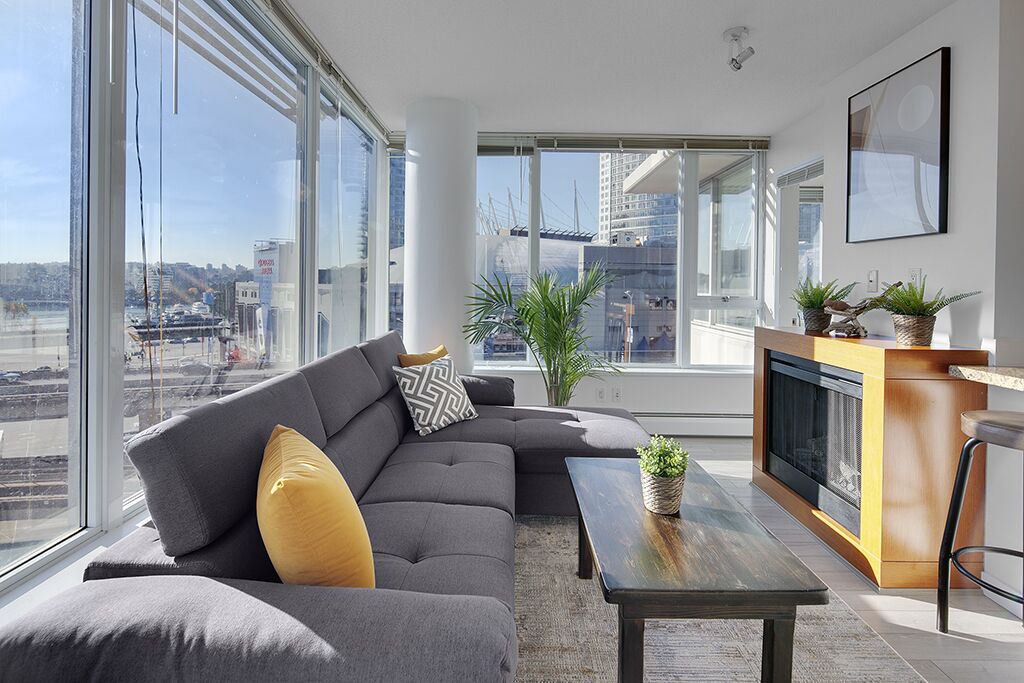 Photo of Livingroom in Crosstown