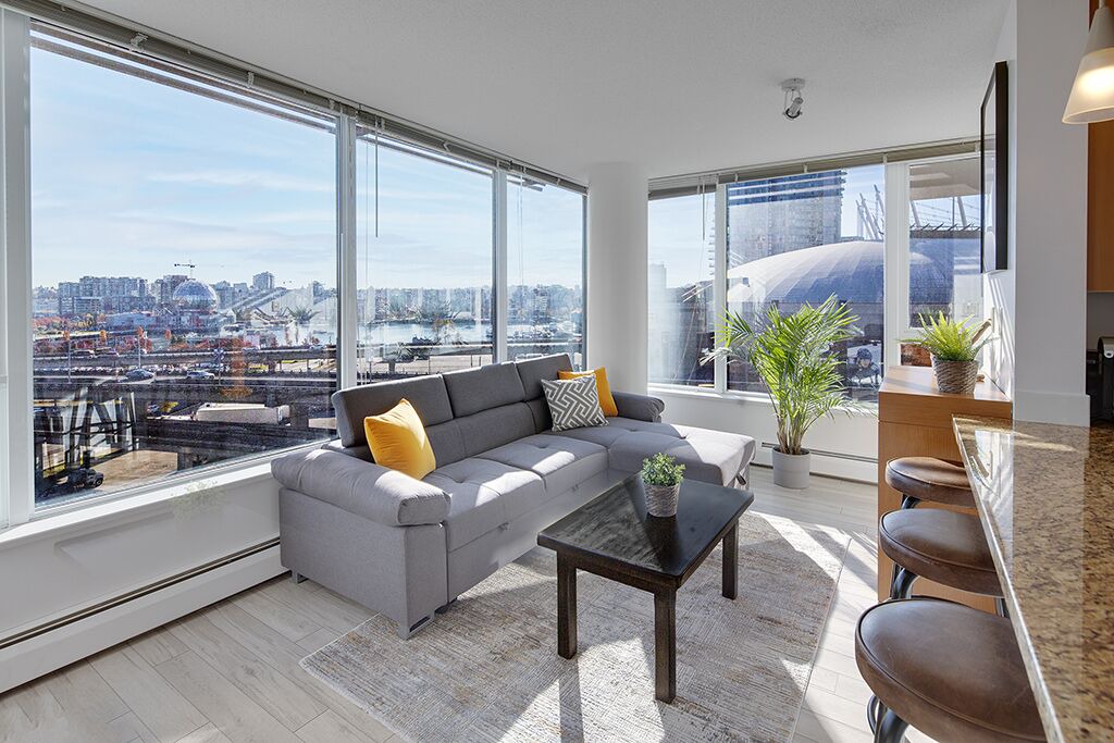 Photo of Livingroom in Crosstown