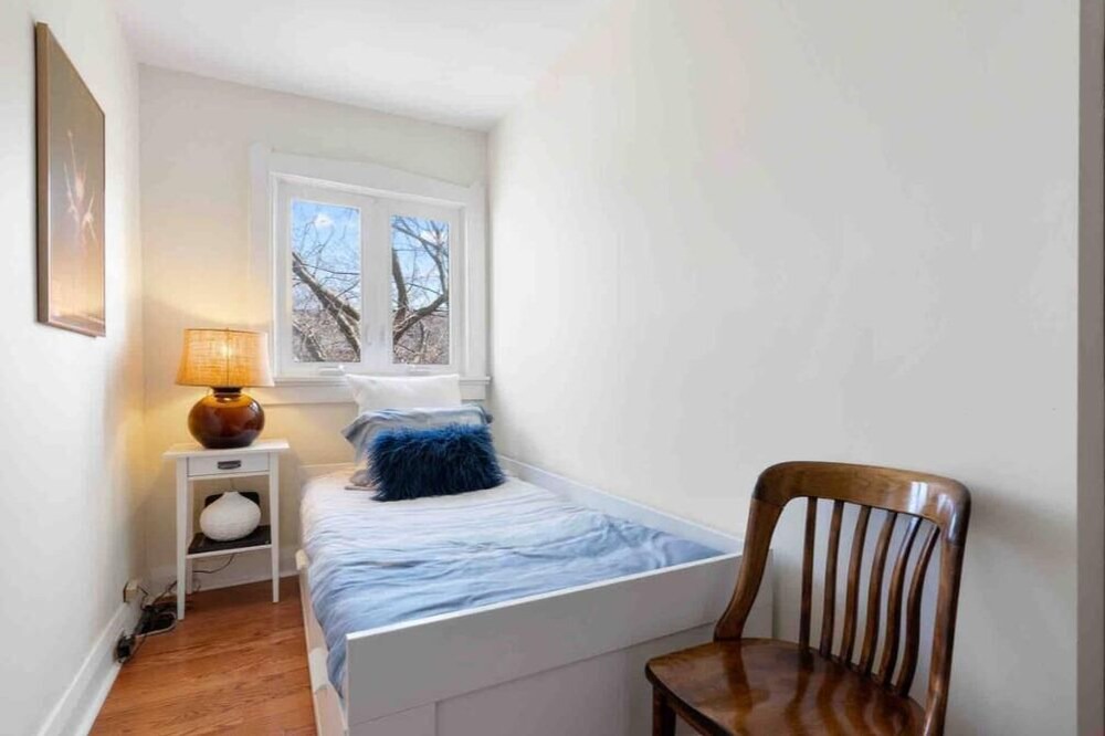 Photo of Bedroom in Greenwood - Coxwell