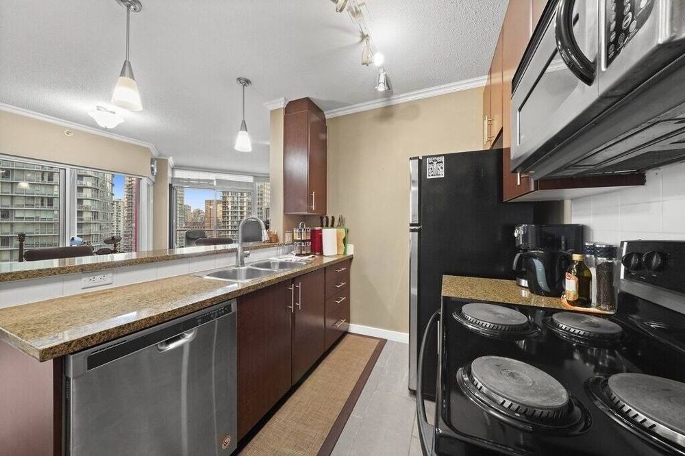 Photo of Kitchen in Crosstown