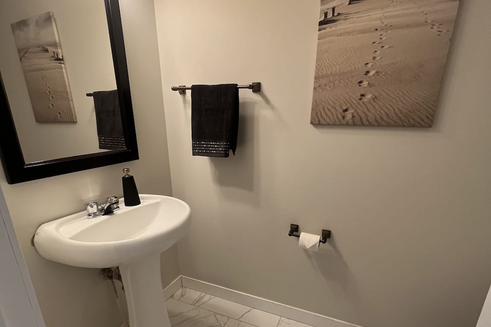 Photo of Bathroom in Red Deer