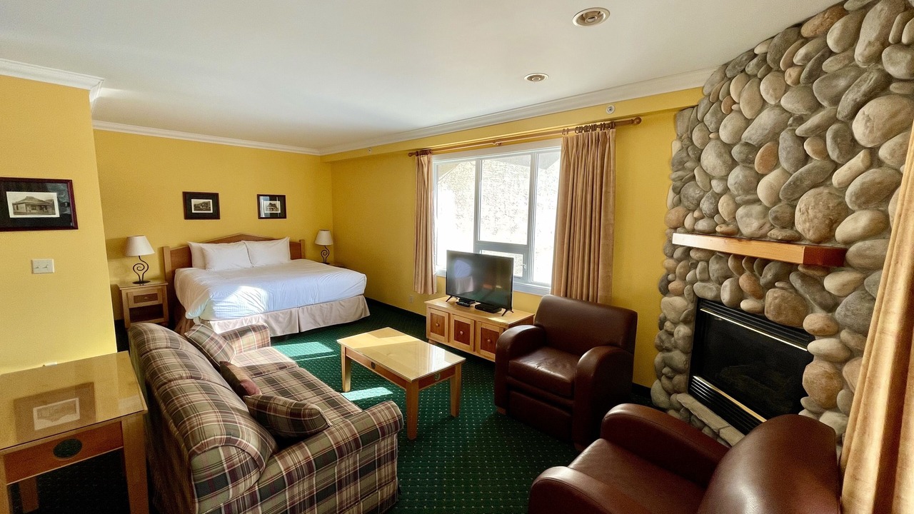Photo of Livingroom in Fernie
