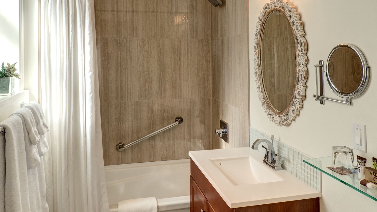 Photo of Bathroom in Downtown Victoria