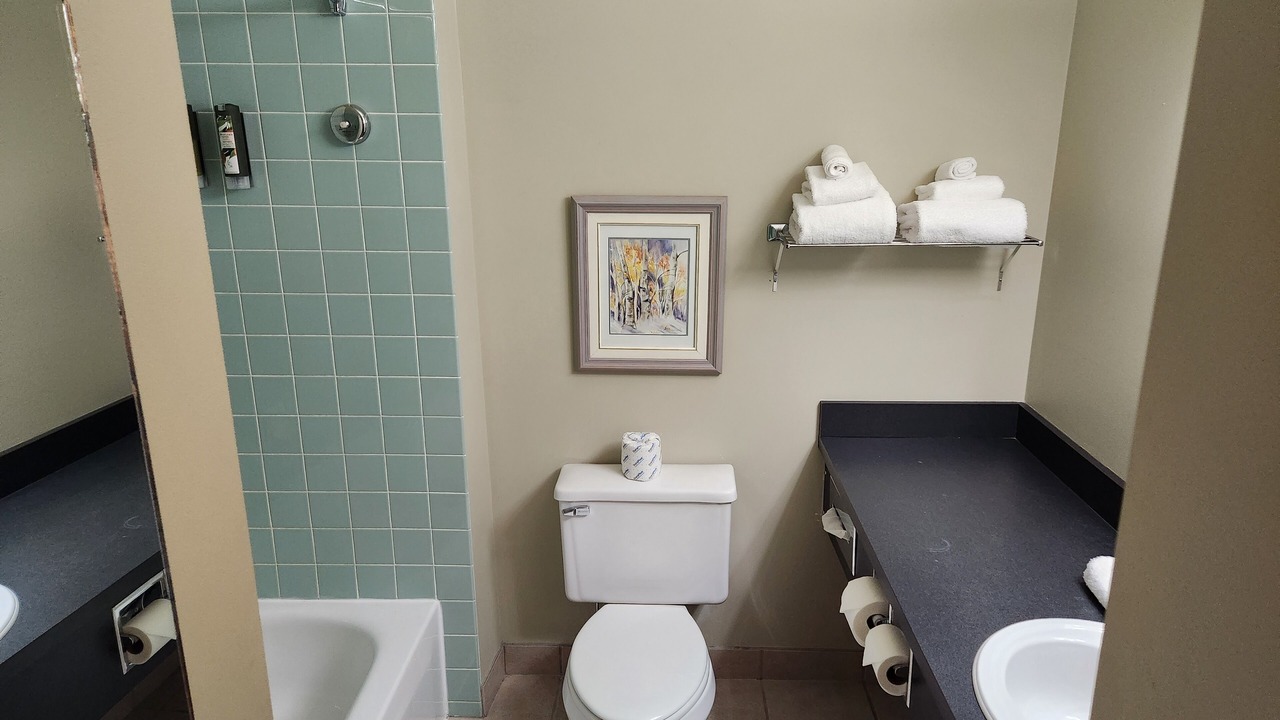 Photo of Bathroom in Waterton Park
