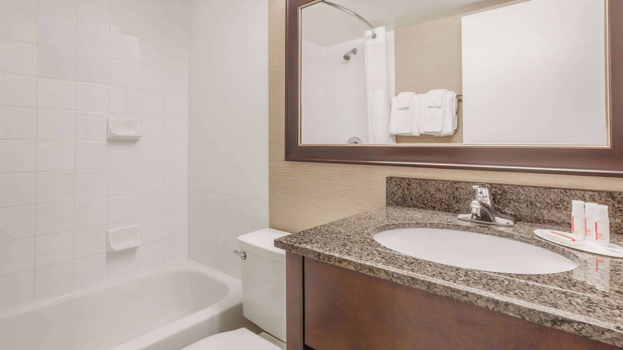 Photo of Bedroom in Red Deer