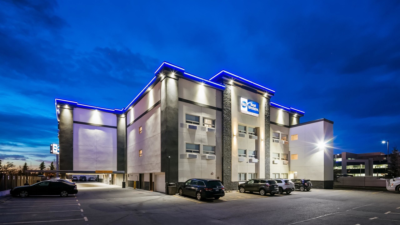 Photo of Buildings in Calgary