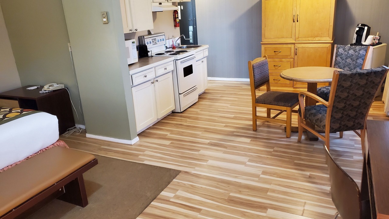 Photo of Bedroom in Duncan